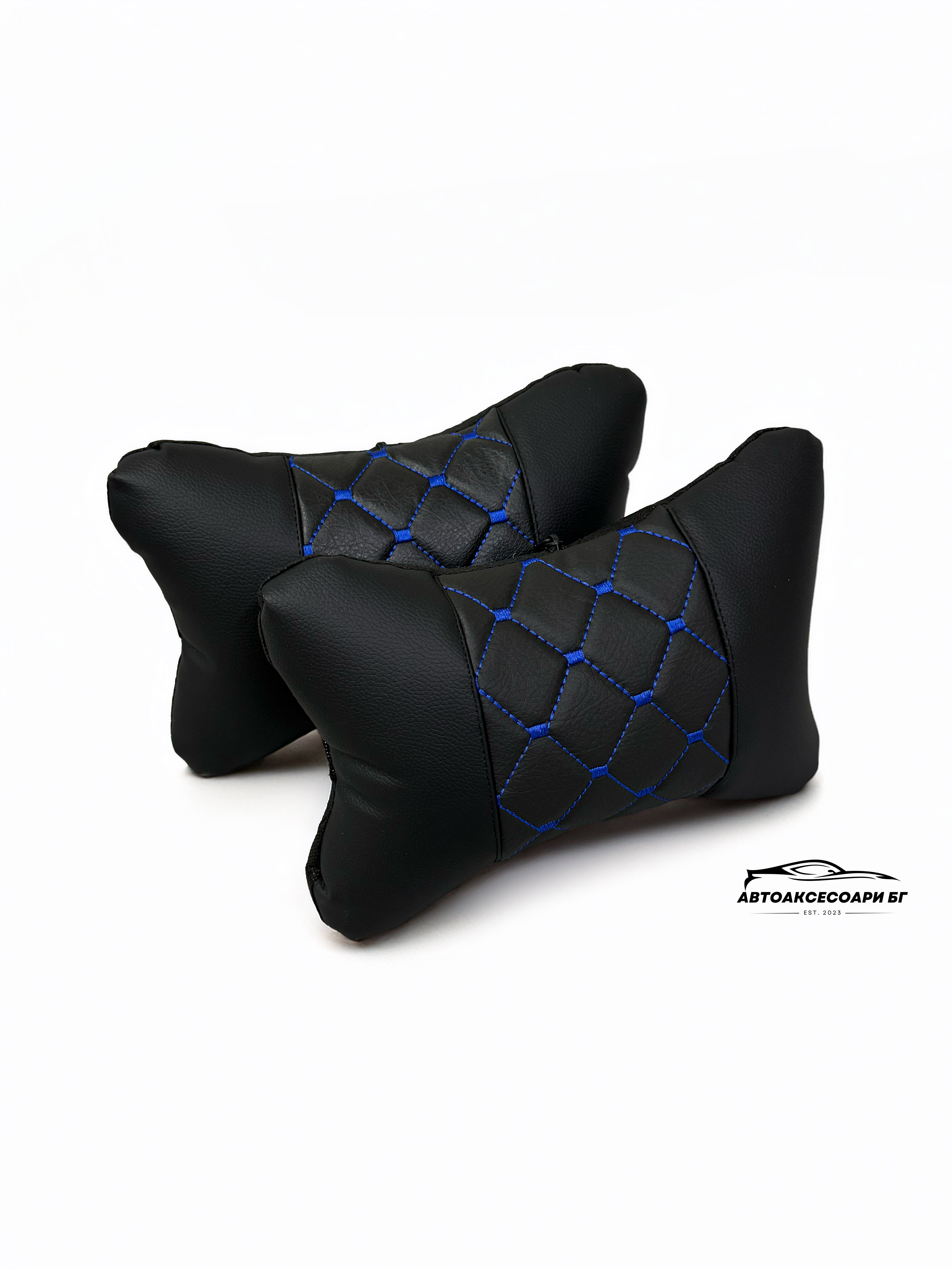 Възглавничка за комфорт и правилна стойка - Черна кожа със синя бродерия
