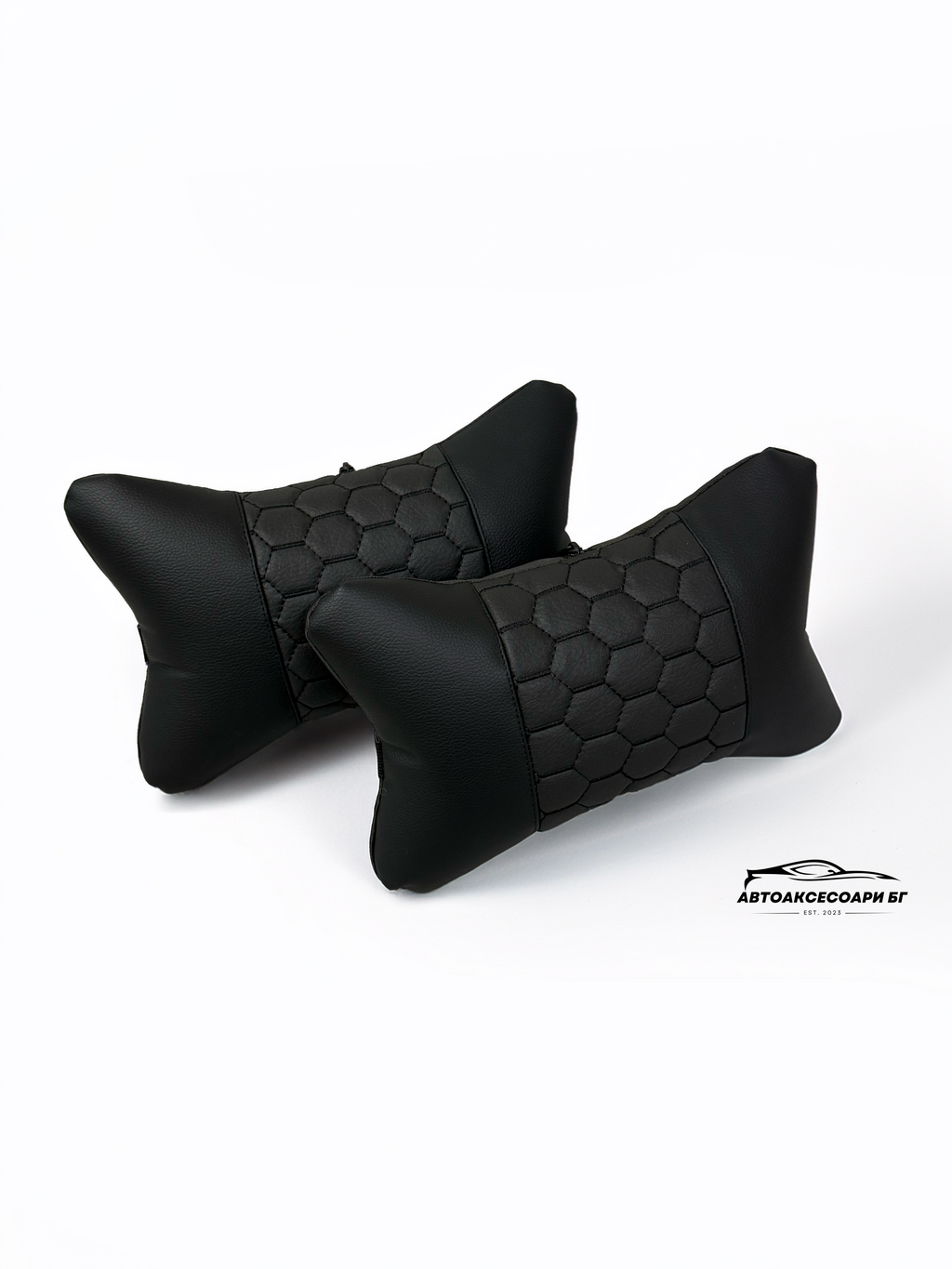 Възглавничка за комфорт и правилна стойка - Черна кожа с бродерия